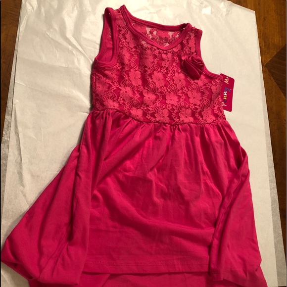 Beautiful deep pink dress. Size 3T. - Picture 1 of 4